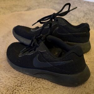 Nike Kids Black Mesh Sneakers